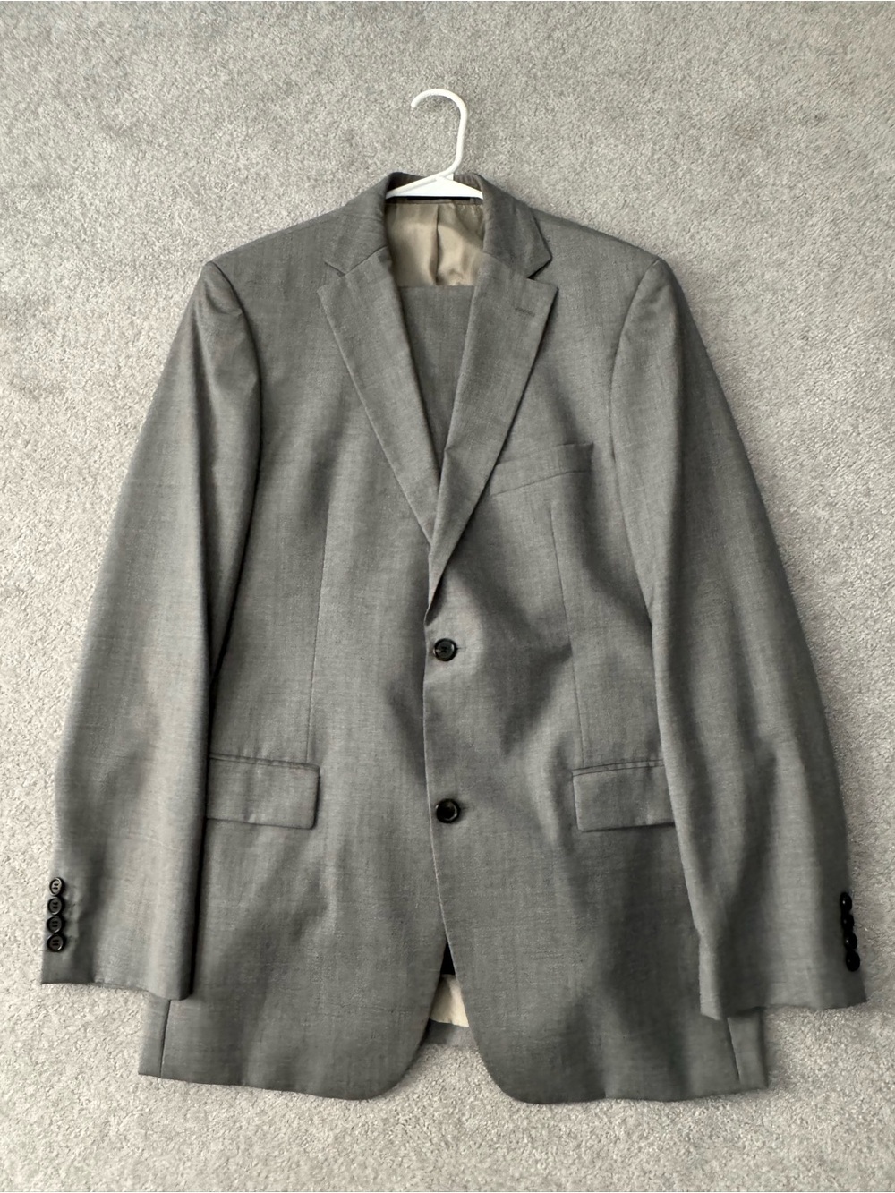 Hugo Boss Classic Gray Suit